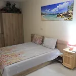 Viktoria 4*